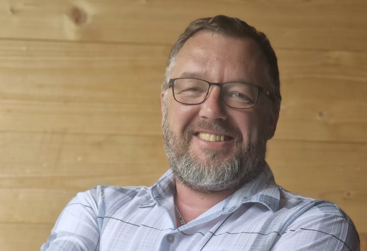Foto Mario Veraguth klein 2.jpg